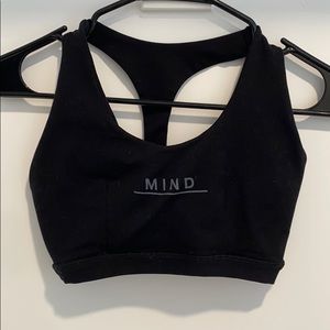good hYOUman sports bra